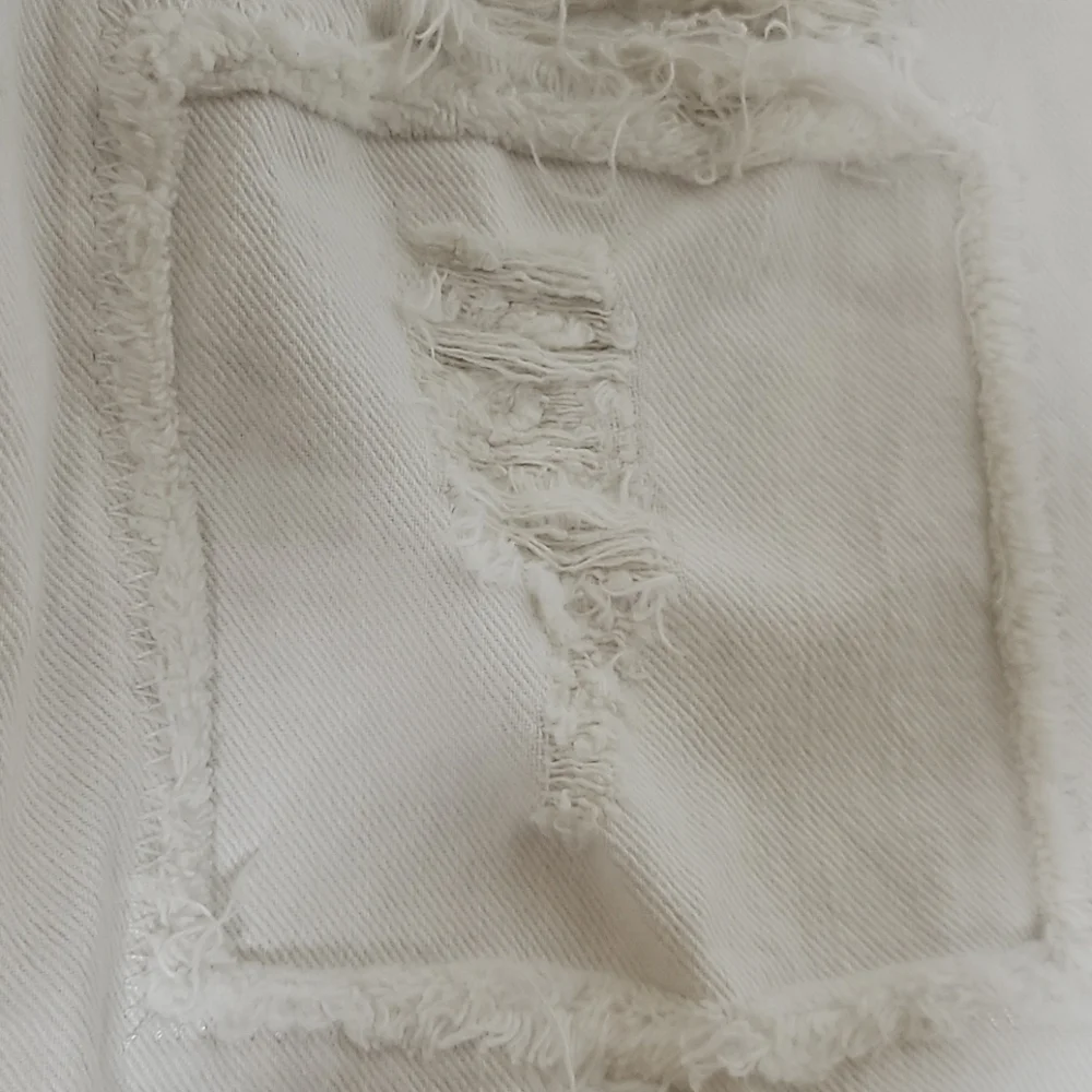 7 For All Mankind Natural Denim Cropped Ankle Distressed Jeans Size 24 - Picture 12 of 12